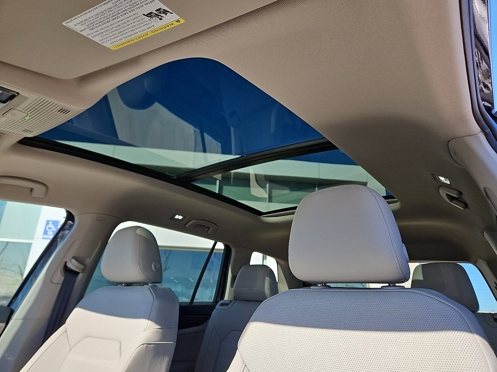 2026 Volkswagen Atlas 2.0T SEL