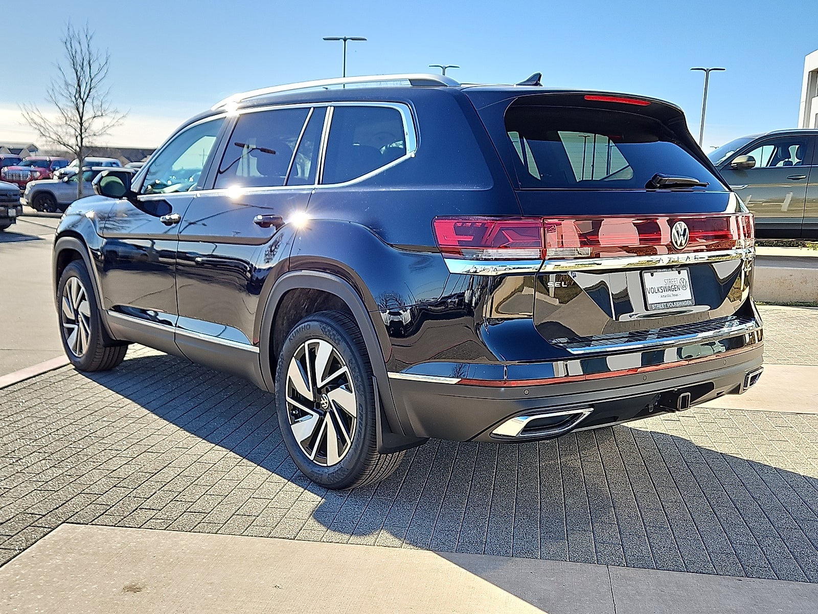 2026 Volkswagen Atlas 2.0T SEL