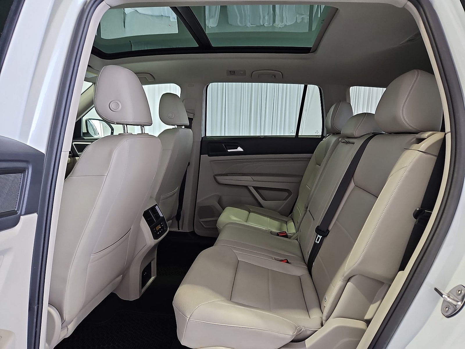 2023 Volkswagen Atlas 3.6L V6 SEL