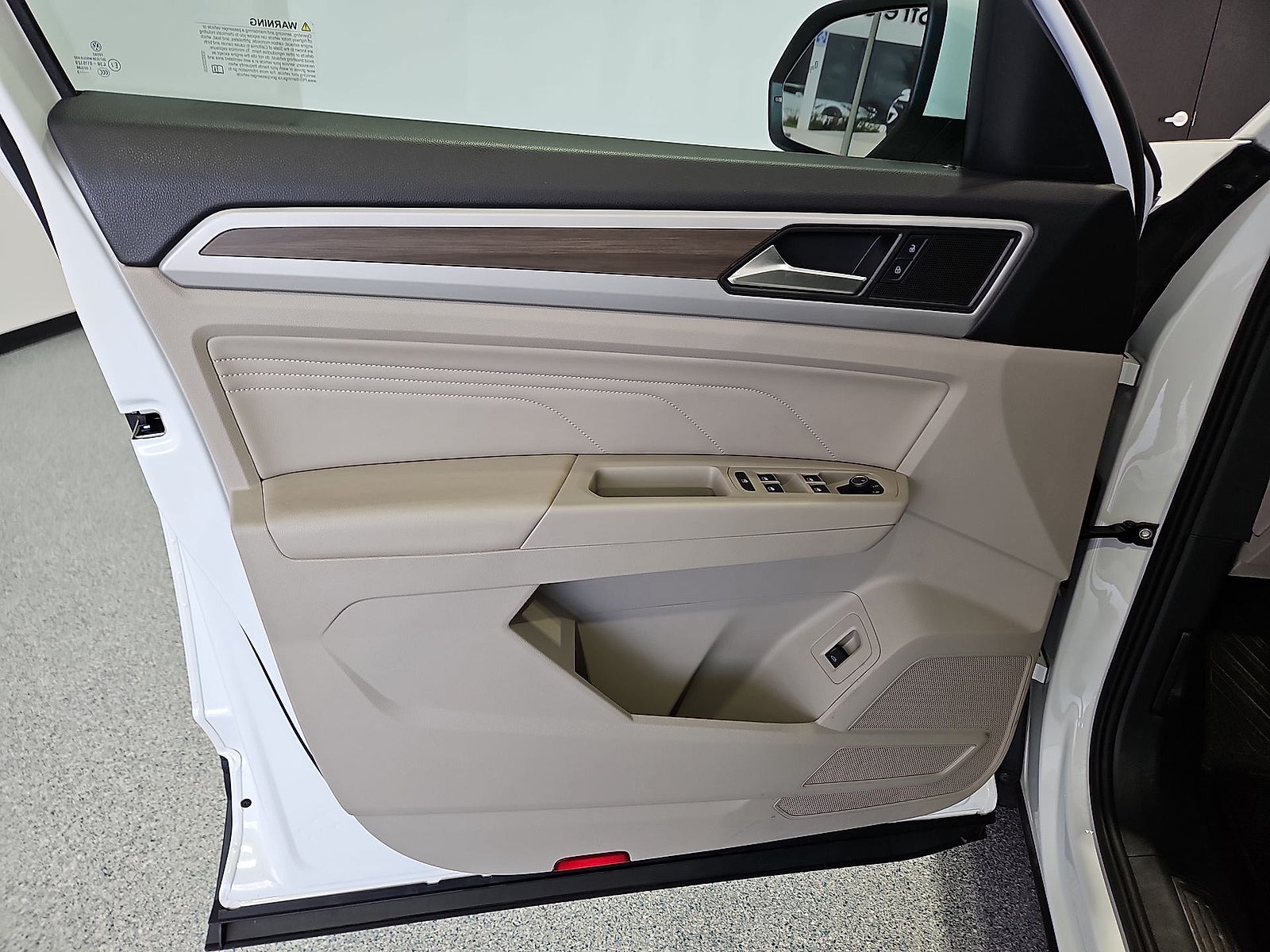 2023 Volkswagen Atlas 3.6L V6 SEL