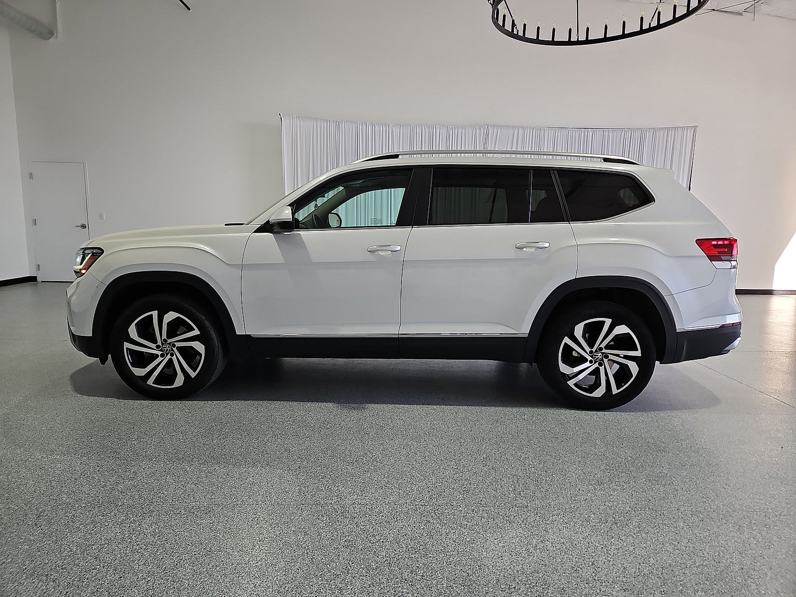 2023 Volkswagen Atlas 3.6L V6 SEL