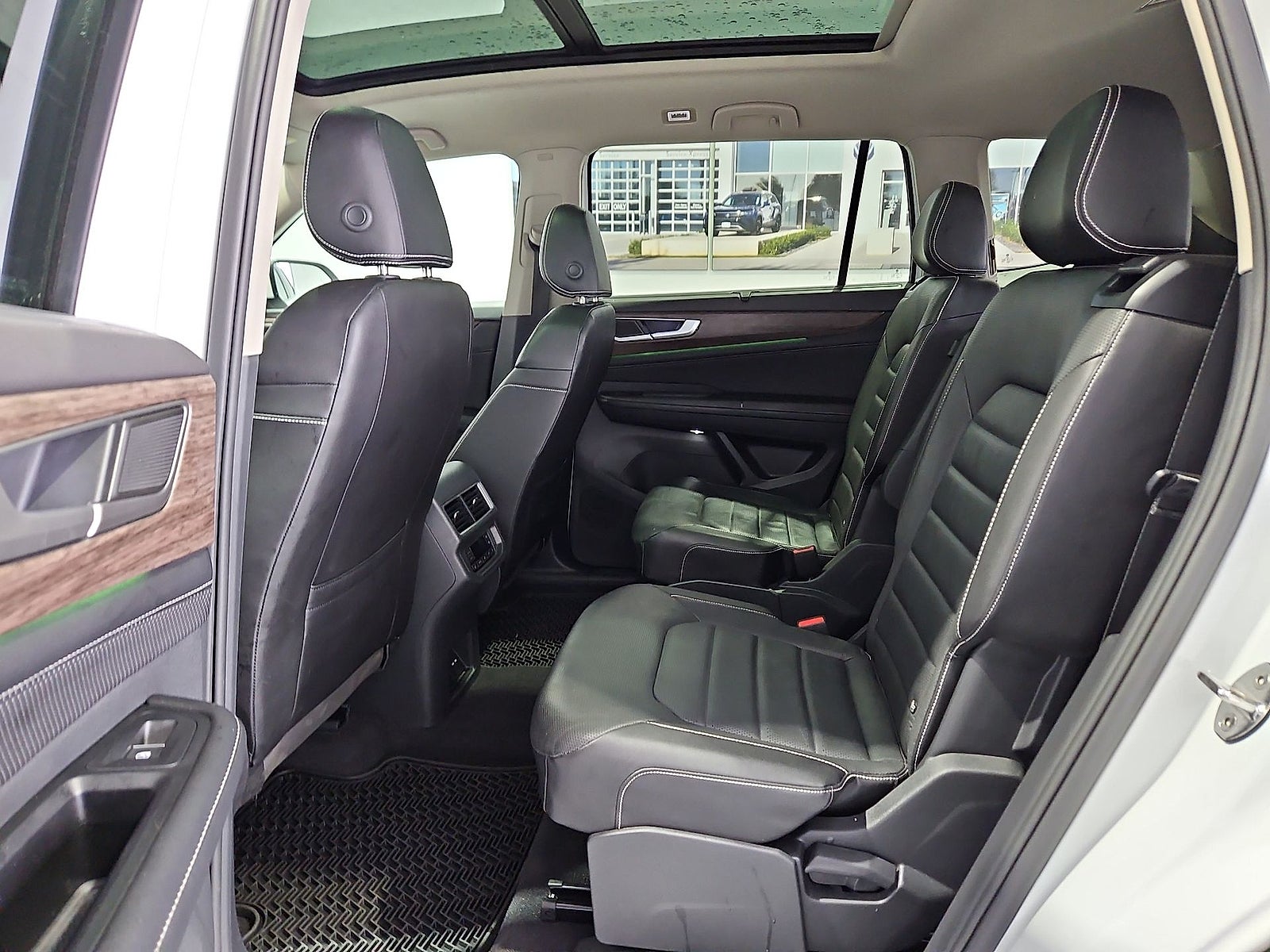 2024 Volkswagen Atlas 2.0T SEL
