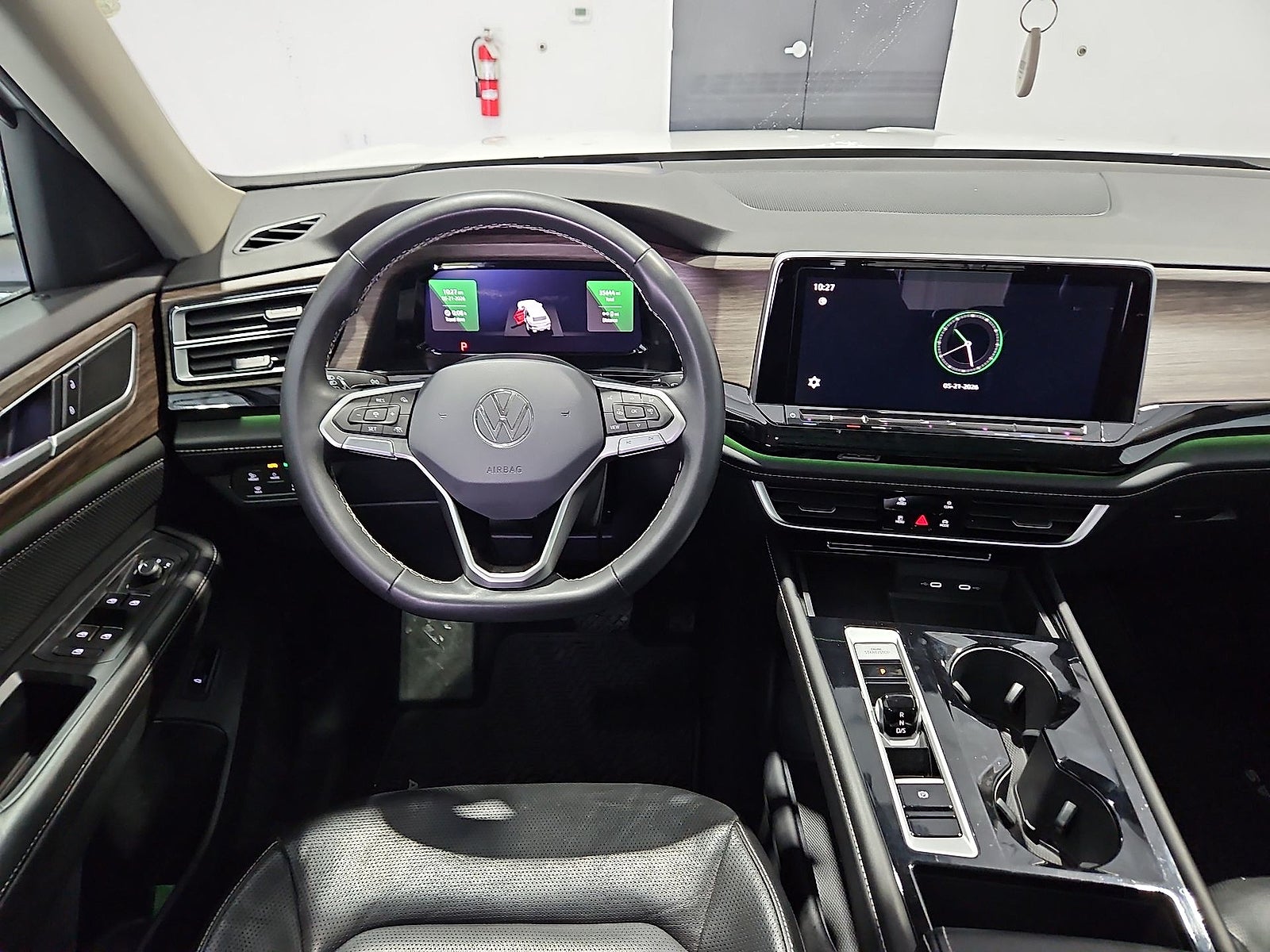 2024 Volkswagen Atlas 2.0T SEL