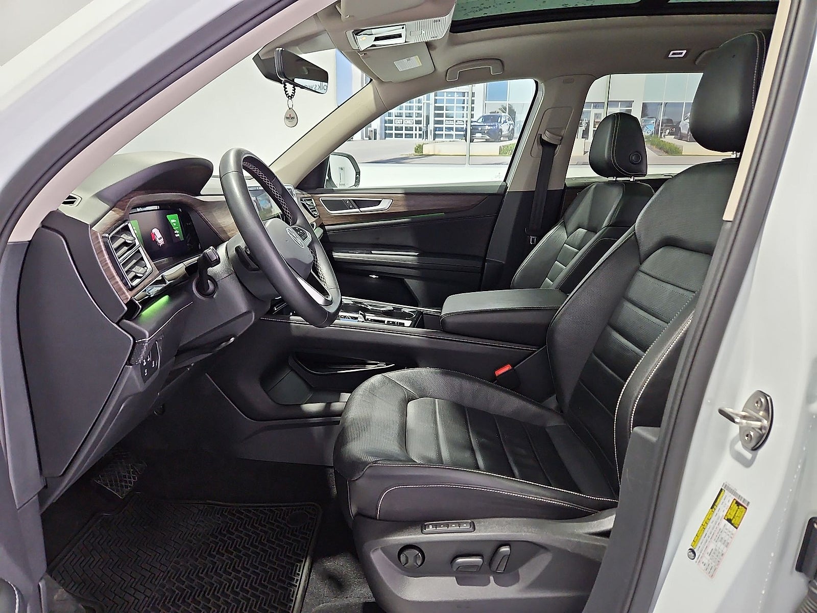2024 Volkswagen Atlas 2.0T SEL