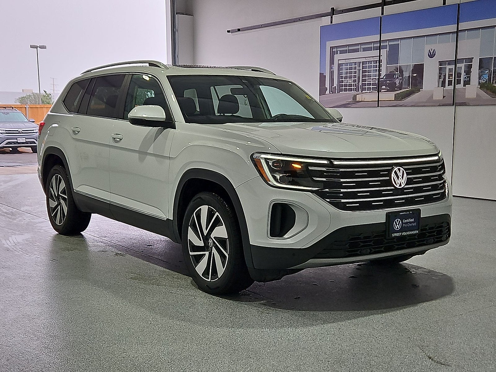 2024 Volkswagen Atlas 2.0T SEL
