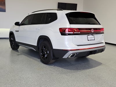 2026 Volkswagen Atlas Peak Edition