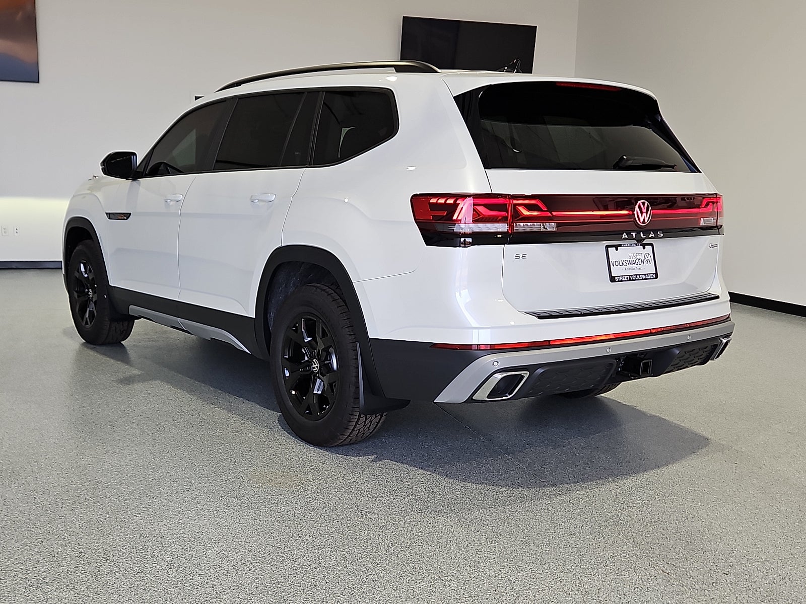 2026 Volkswagen Atlas Peak Edition