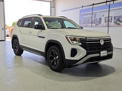 2026 Volkswagen Atlas Peak Edition