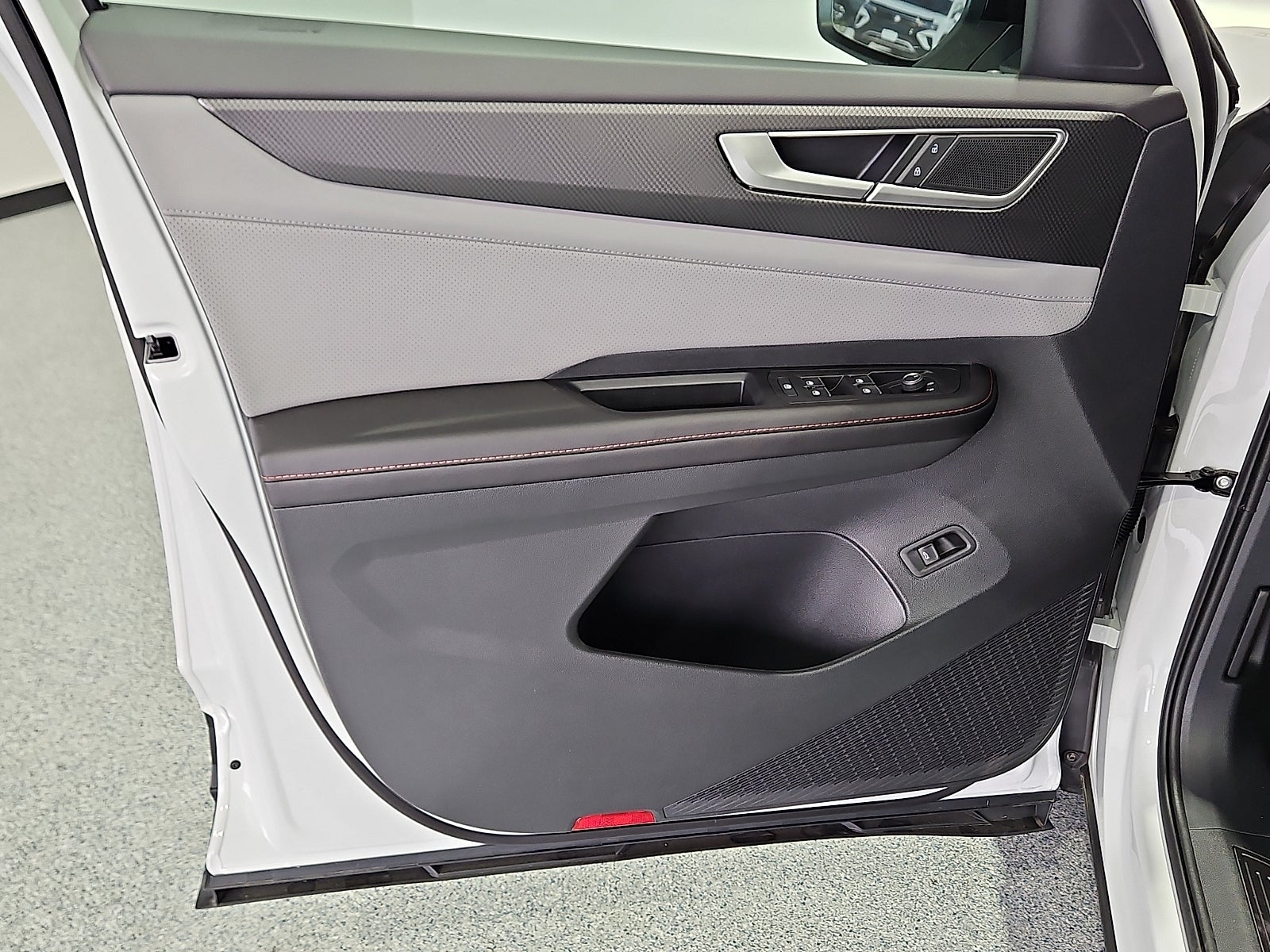 2026 Volkswagen Atlas Peak Edition