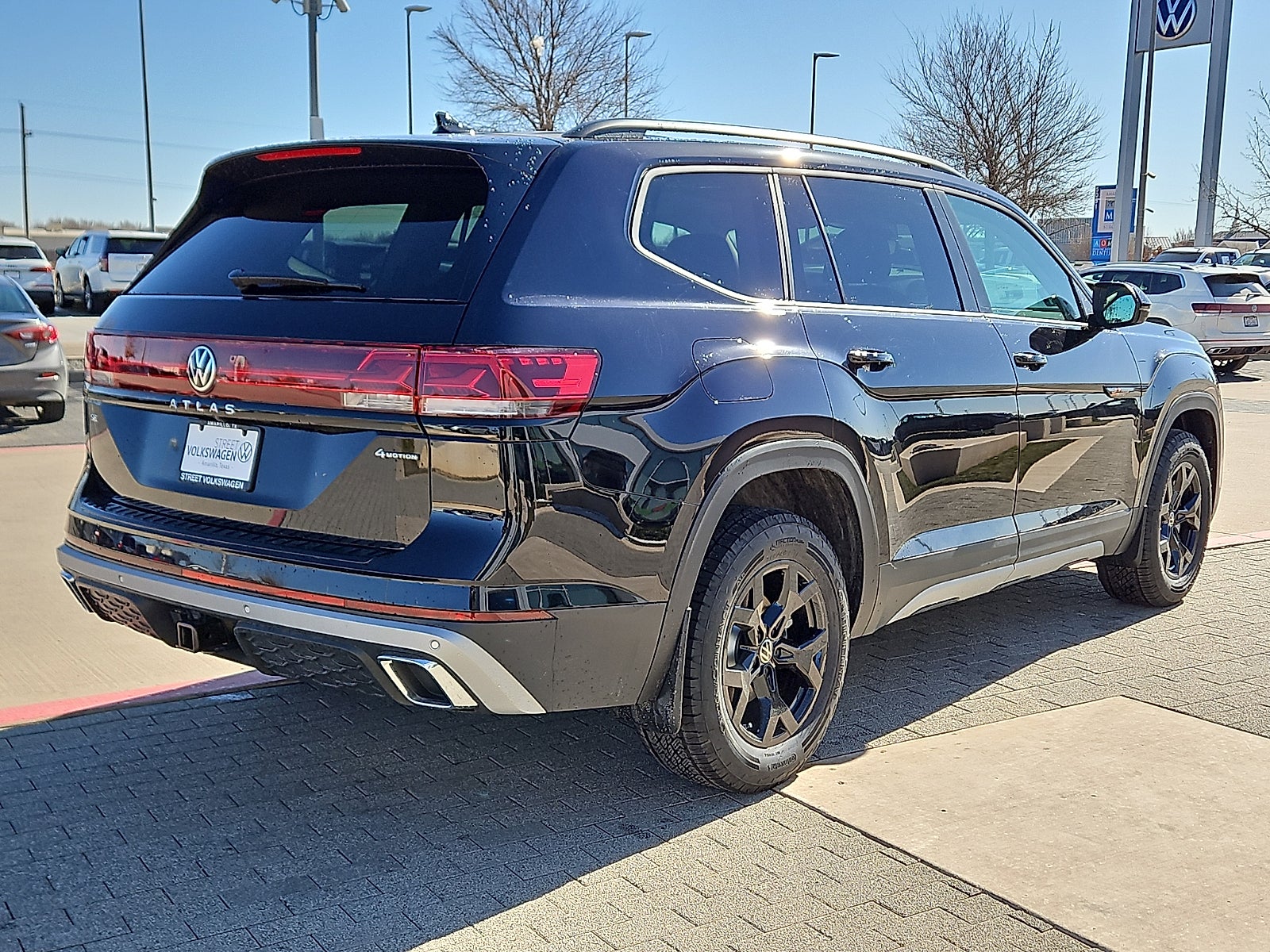 2026 Volkswagen Atlas 2.0T Peak Edition