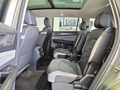 2026 Volkswagen Atlas Peak Edition