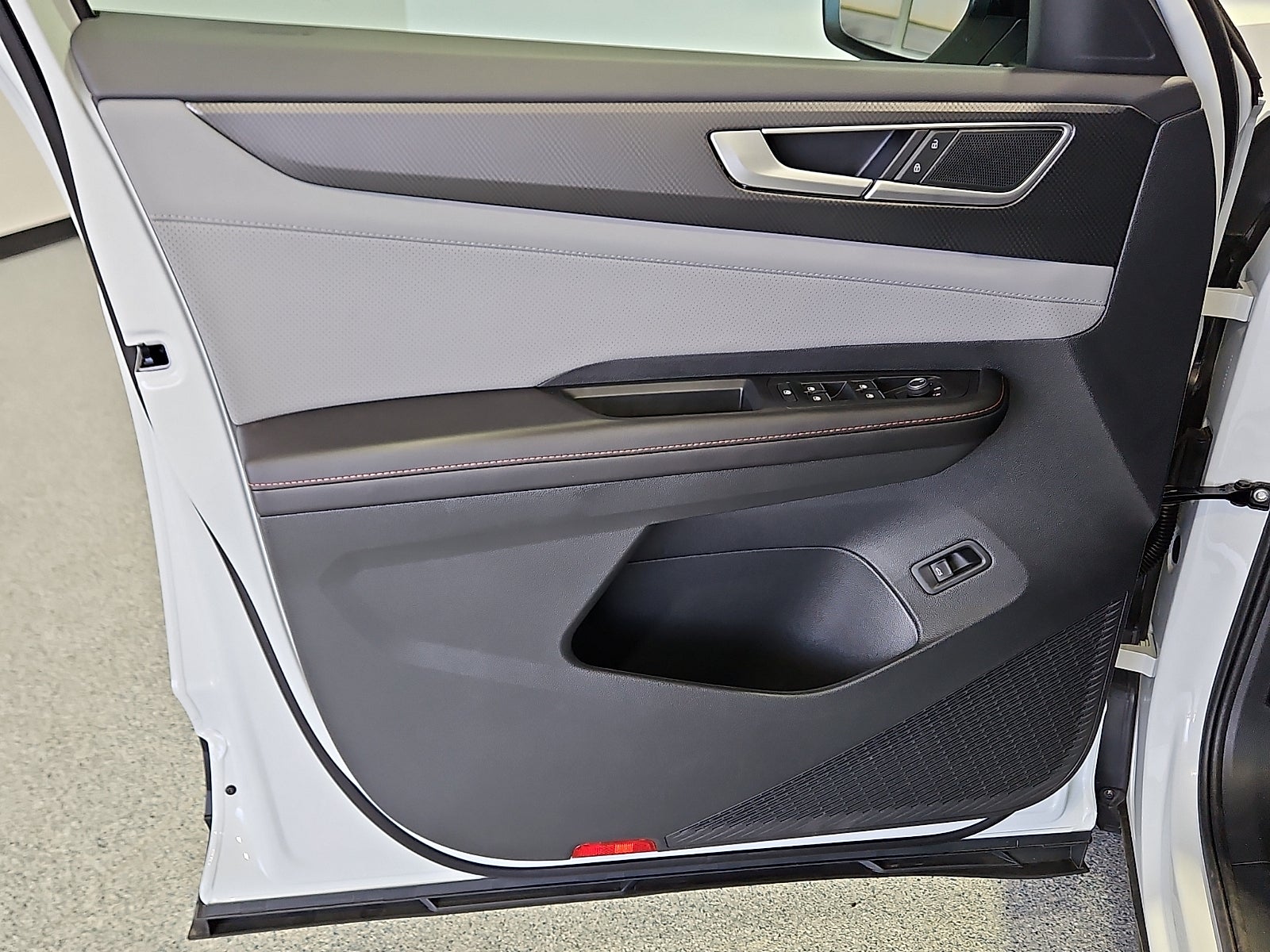 2026 Volkswagen Atlas Peak Edition