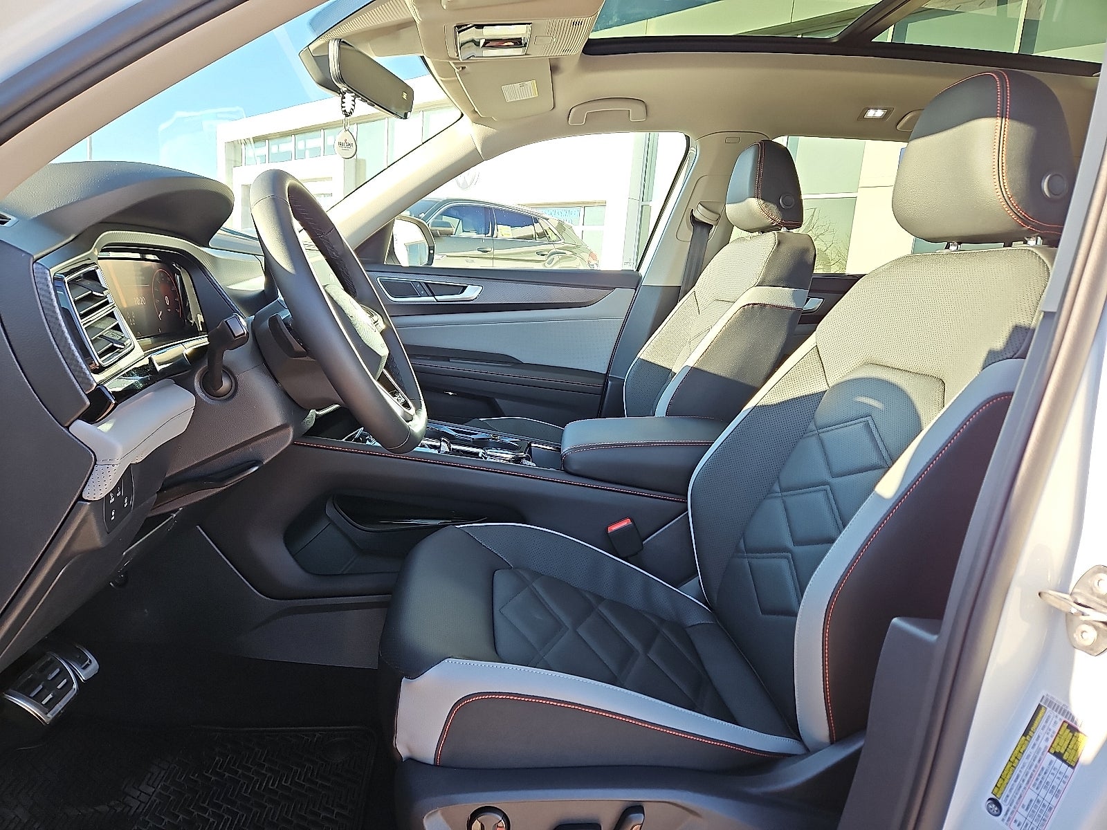 2026 Volkswagen Atlas 2.0T Peak Edition