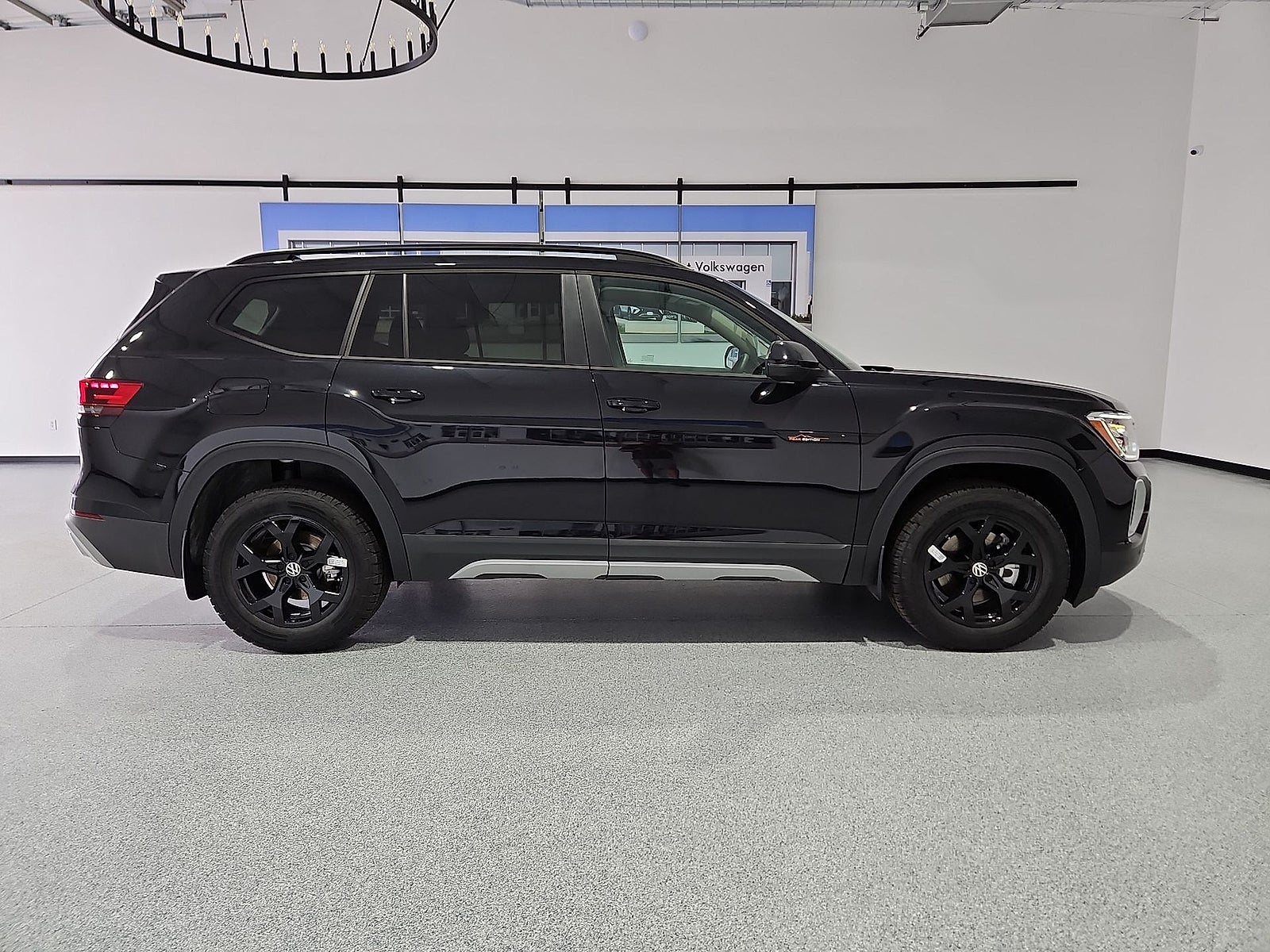 2026 Volkswagen Atlas Peak Edition