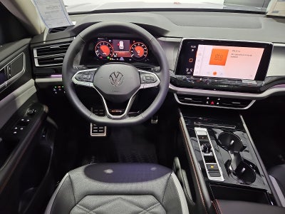 2026 Volkswagen Atlas Peak Edition