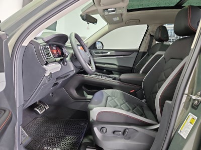 2026 Volkswagen Atlas Peak Edition