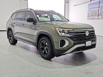 2026 Volkswagen Atlas Peak Edition