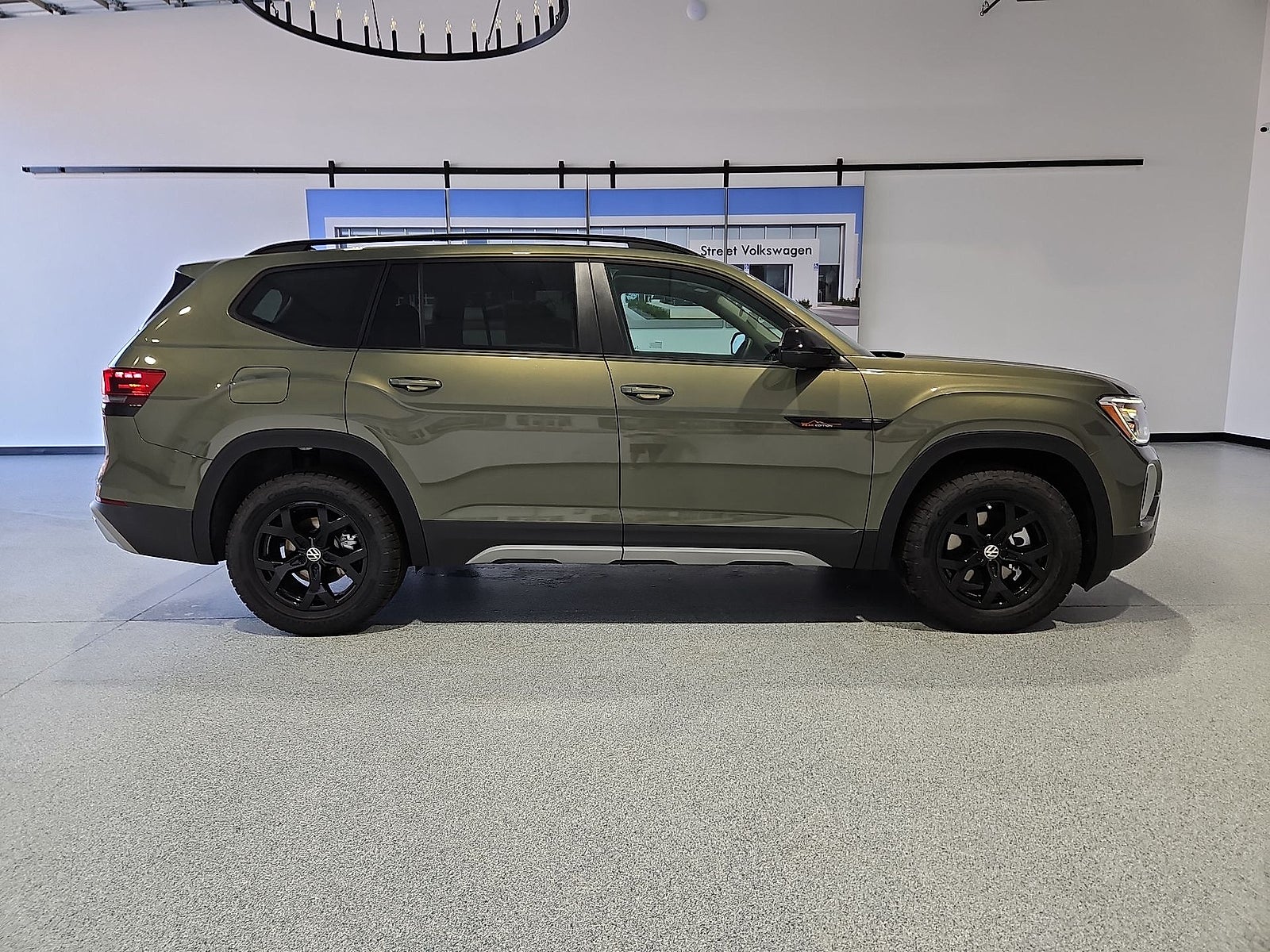 2026 Volkswagen Atlas Peak Edition