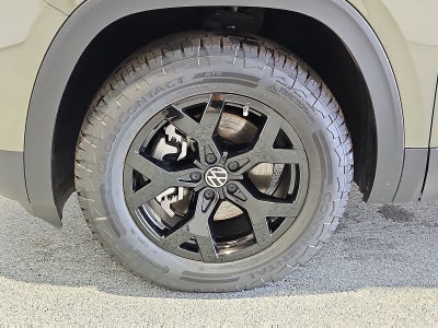 2026 Volkswagen Atlas Peak Edition