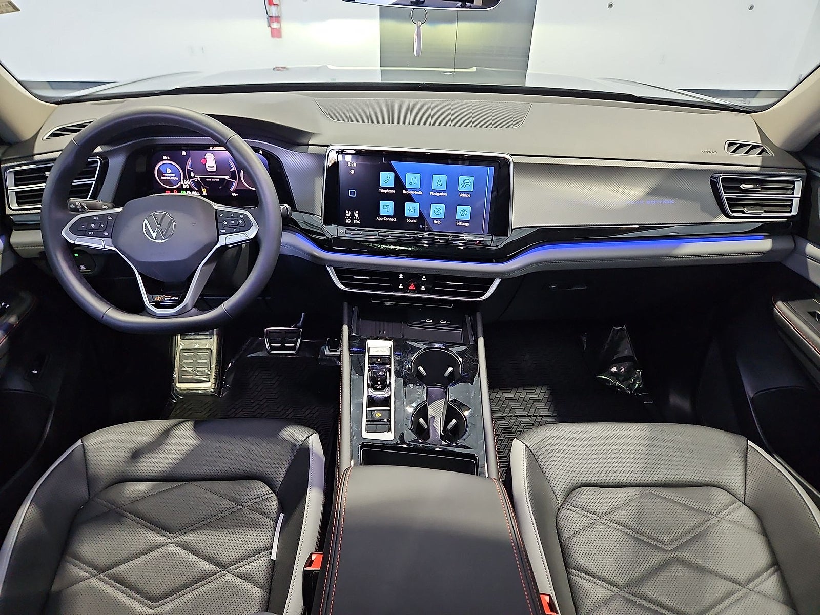 2026 Volkswagen Atlas Peak Edition