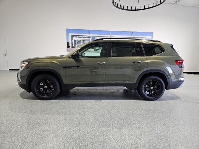 2026 Volkswagen Atlas Peak Edition
