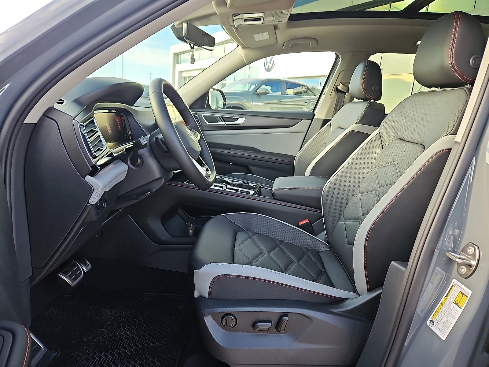 2026 Volkswagen Atlas 2.0T Peak Edition