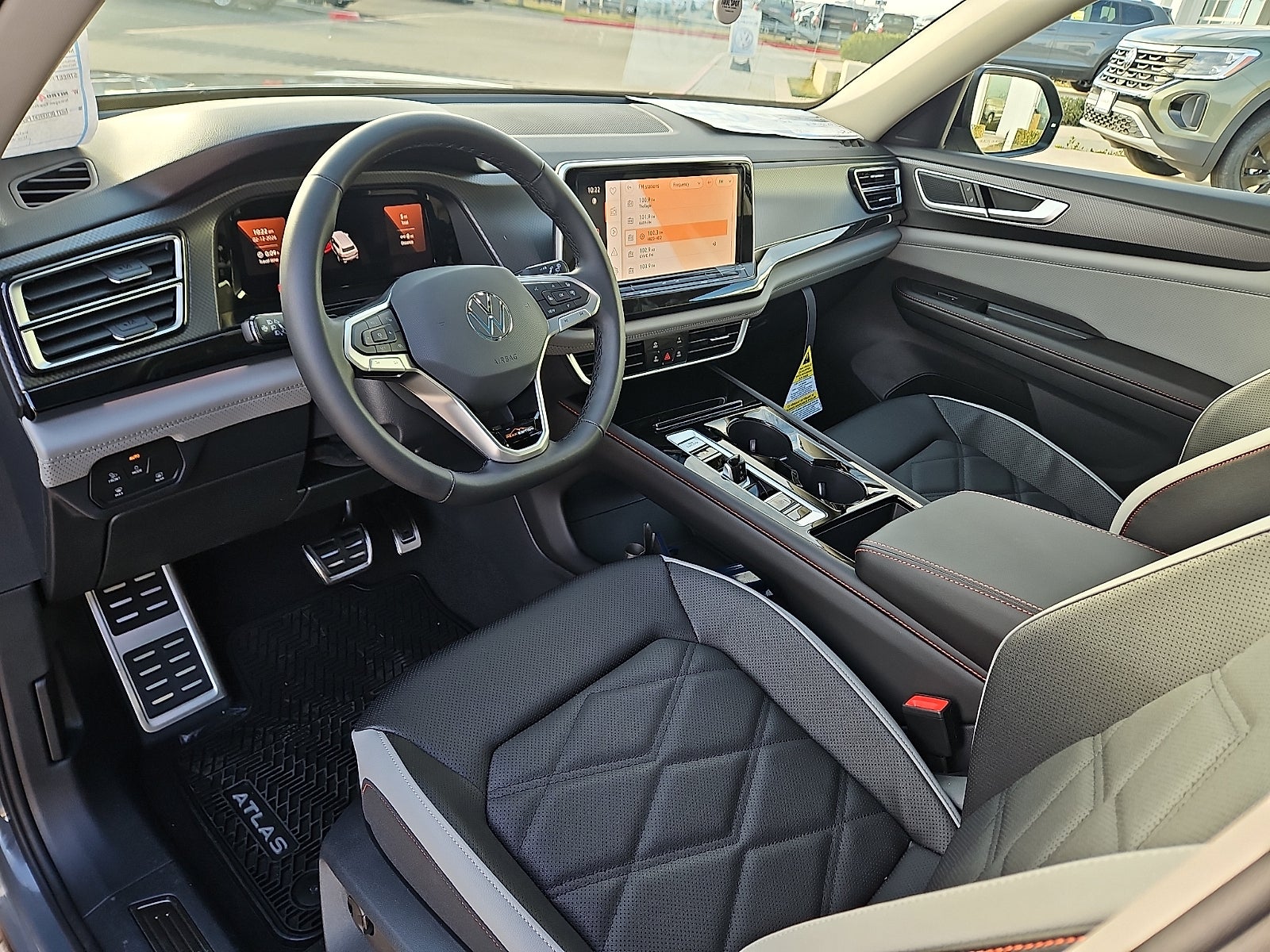 2026 Volkswagen Atlas 2.0T Peak Edition