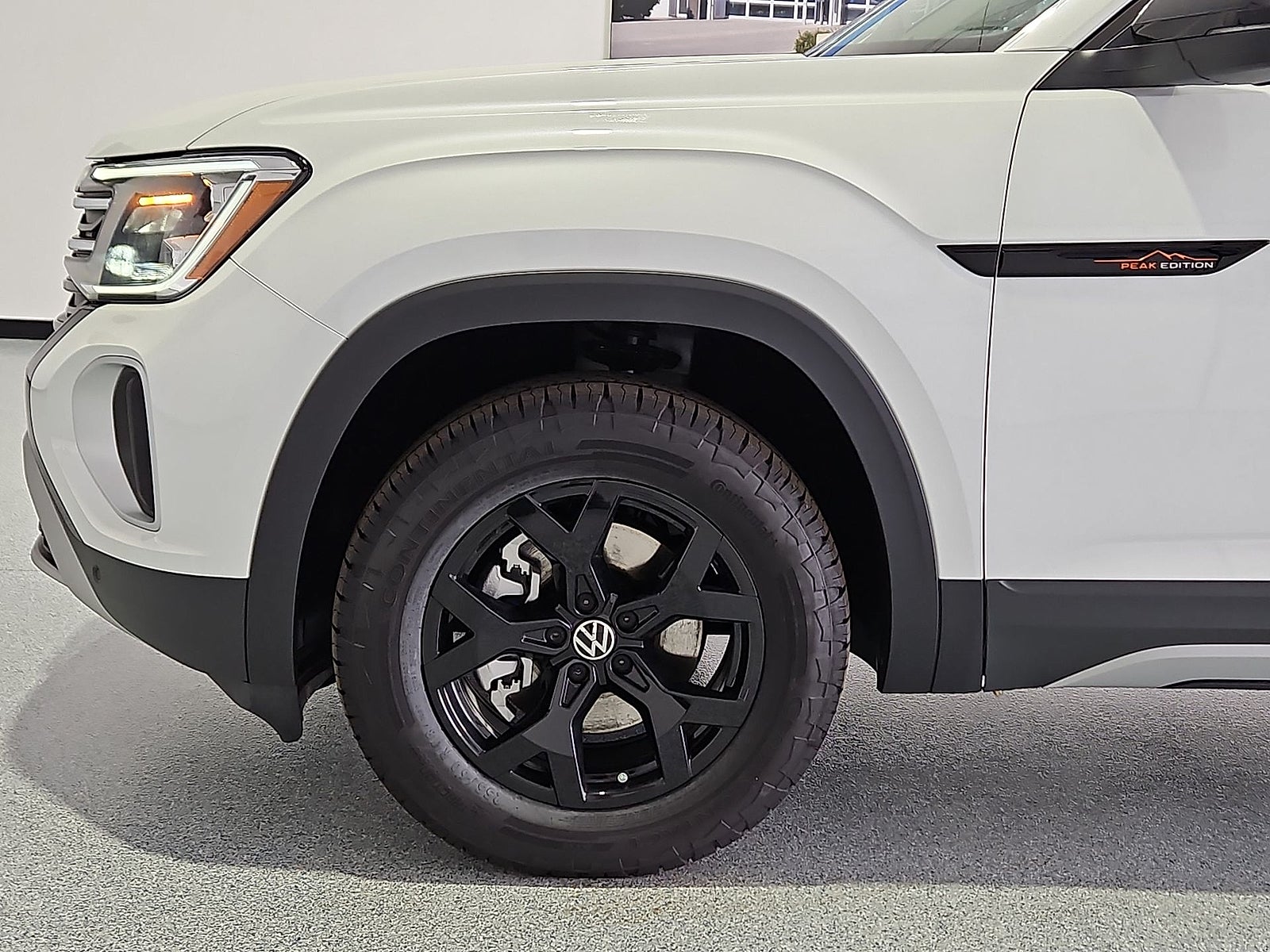 2026 Volkswagen Atlas Peak Edition