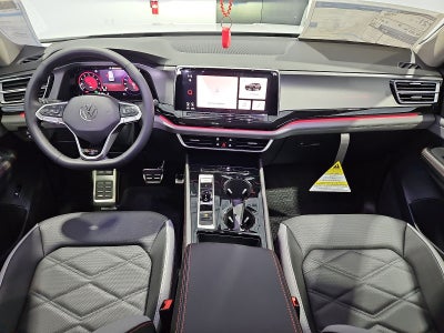 2026 Volkswagen Atlas Peak Edition