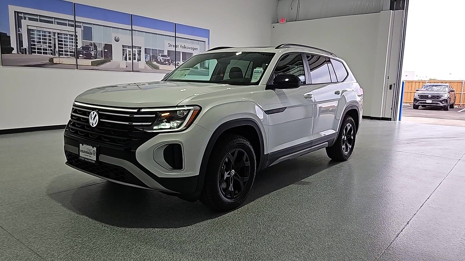 2026 Volkswagen Atlas Peak Edition