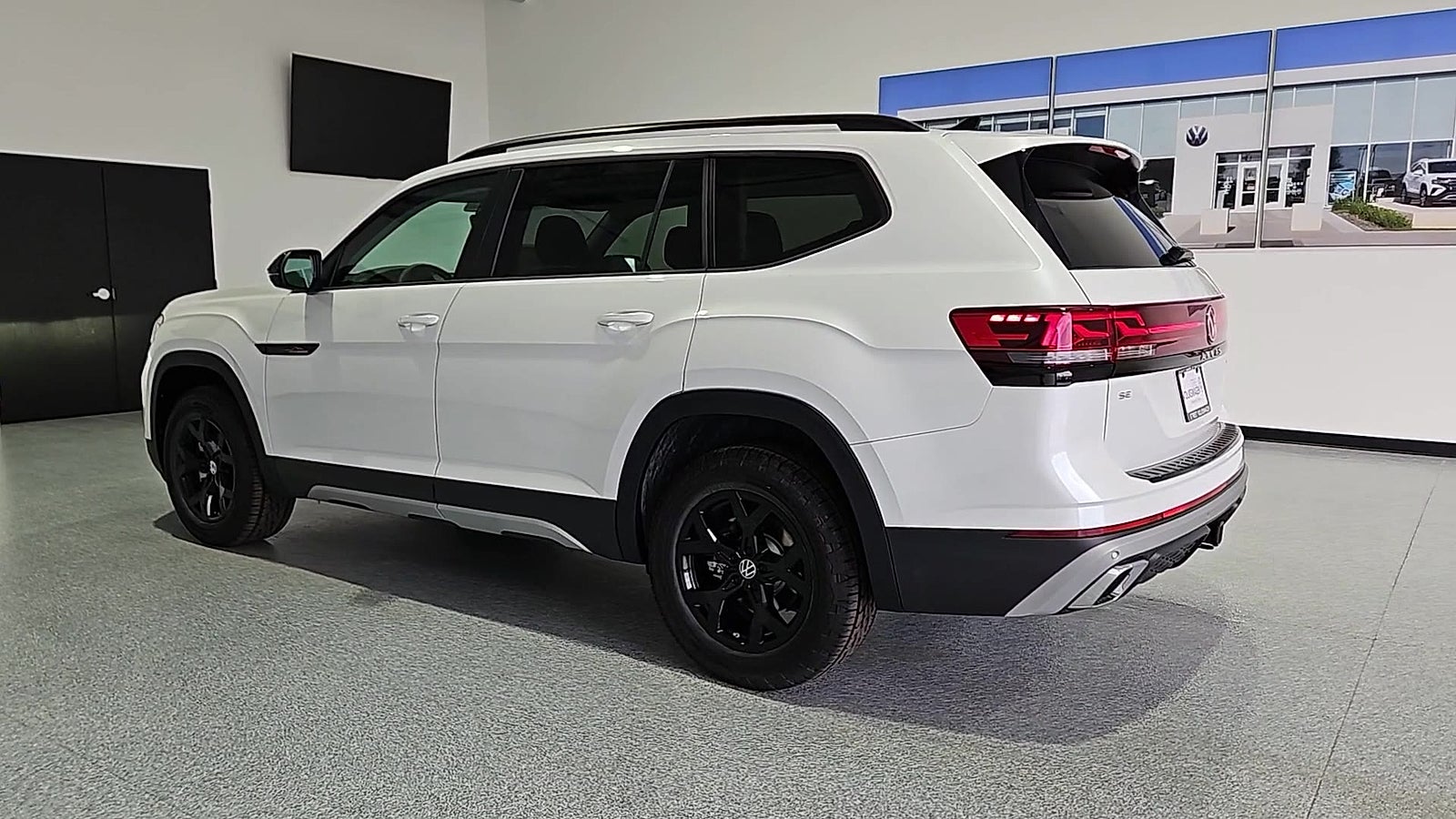 2026 Volkswagen Atlas Peak Edition