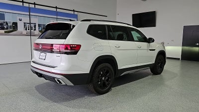 2026 Volkswagen Atlas Peak Edition