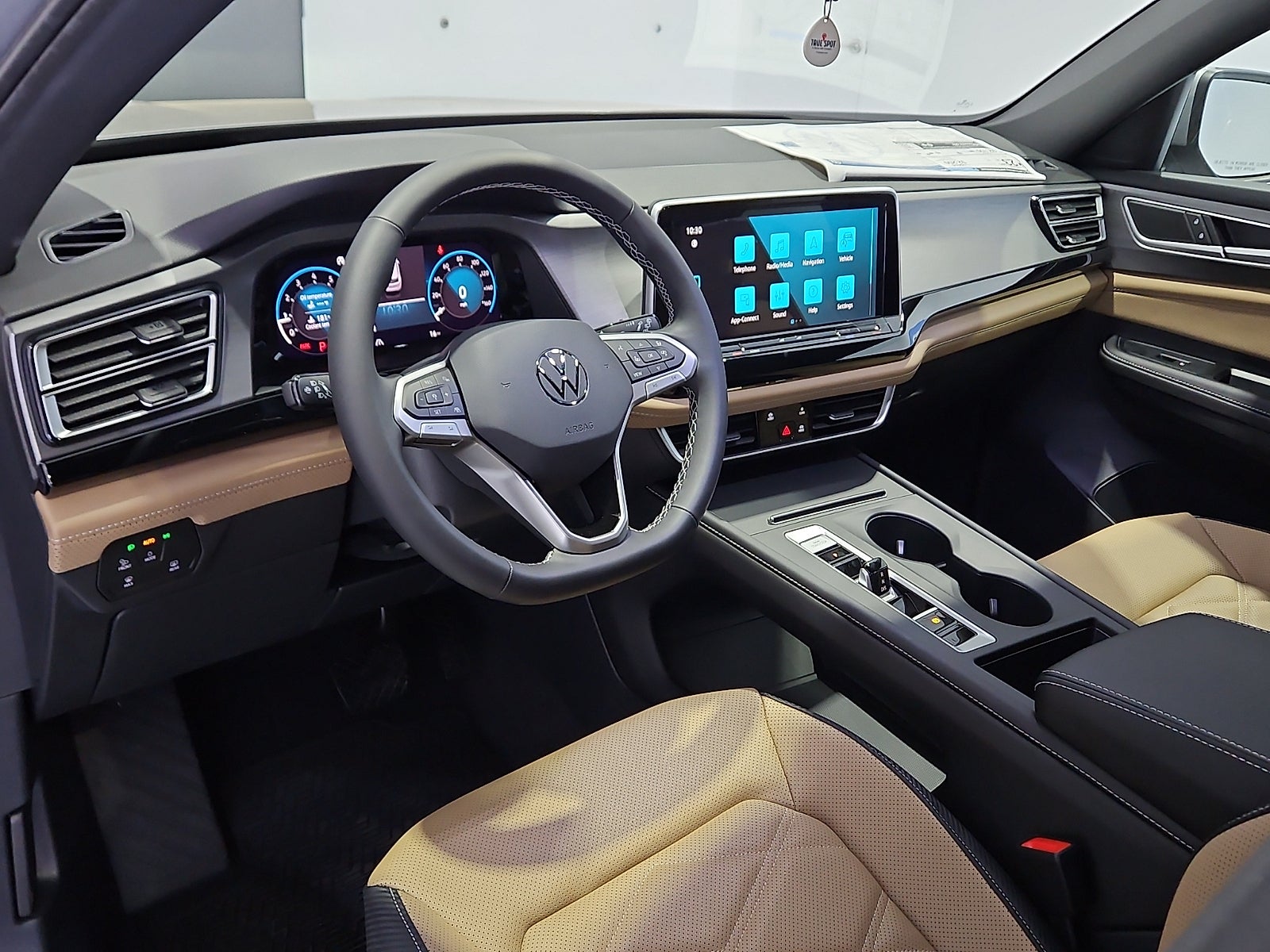 2026 Volkswagen Atlas Cross Sport 2.0T SE