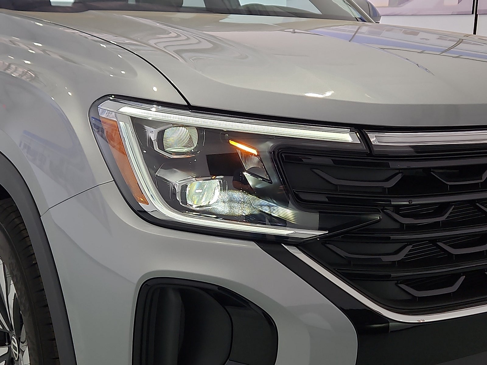 2026 Volkswagen Atlas Cross Sport 2.0T SE
