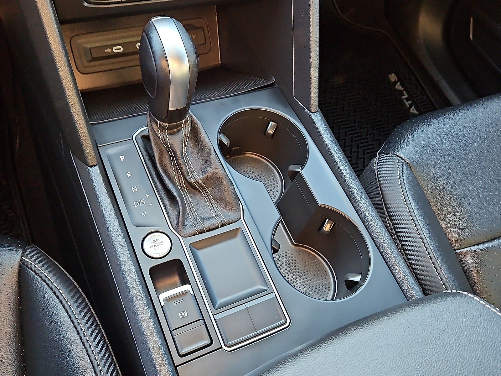 2023 Volkswagen Atlas Cross Sport 2.0T SE