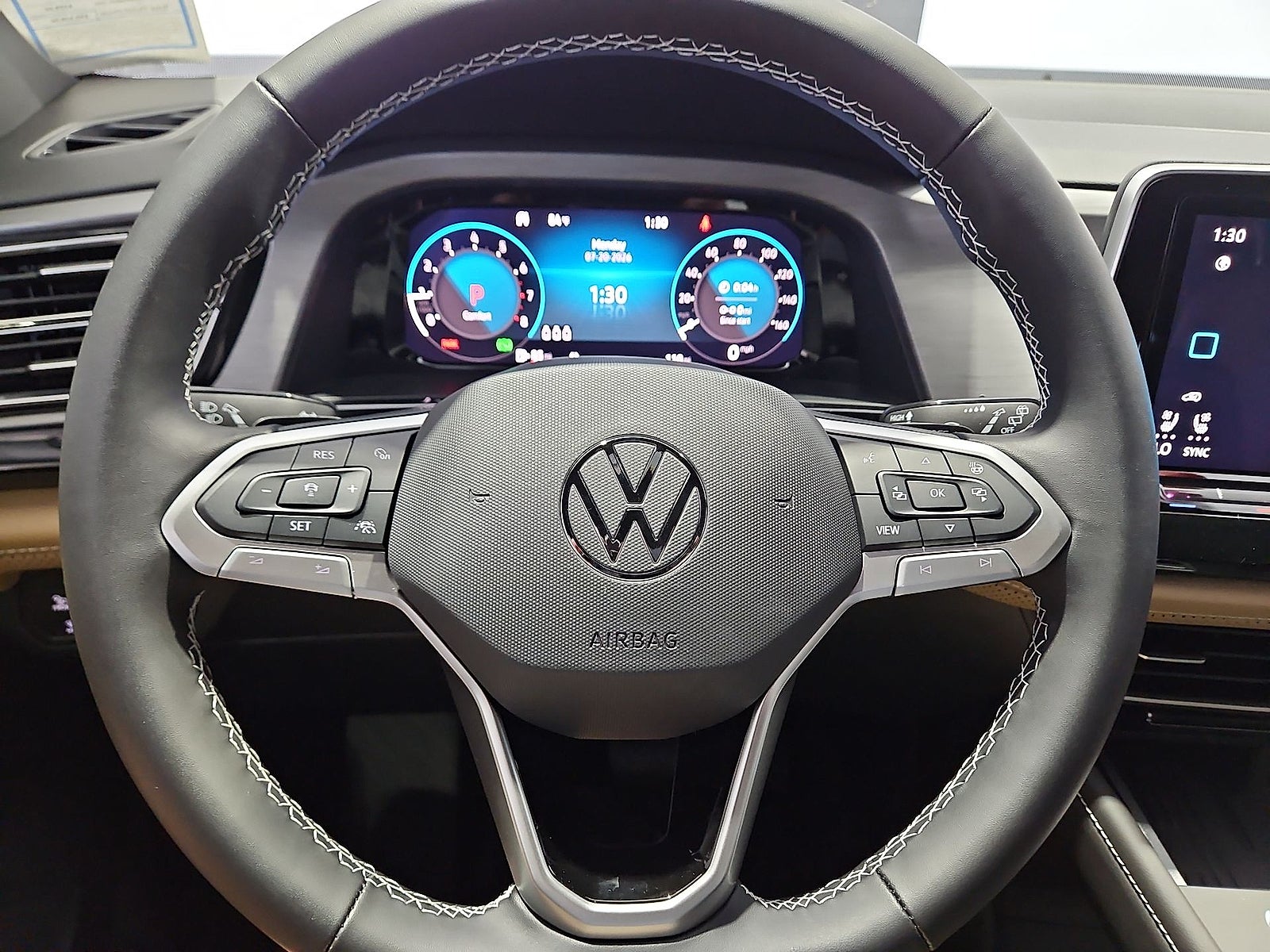 2026 Volkswagen Atlas Cross Sport SE