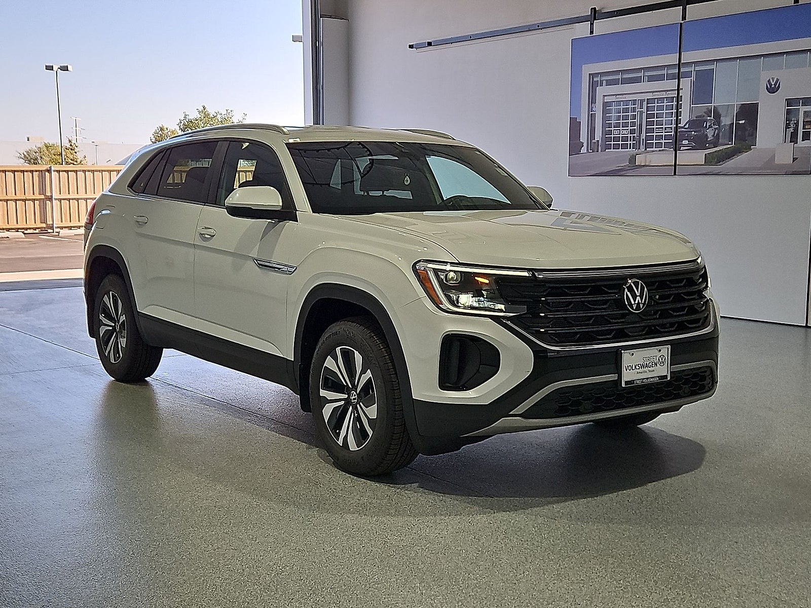 2026 Volkswagen Atlas Cross Sport SE