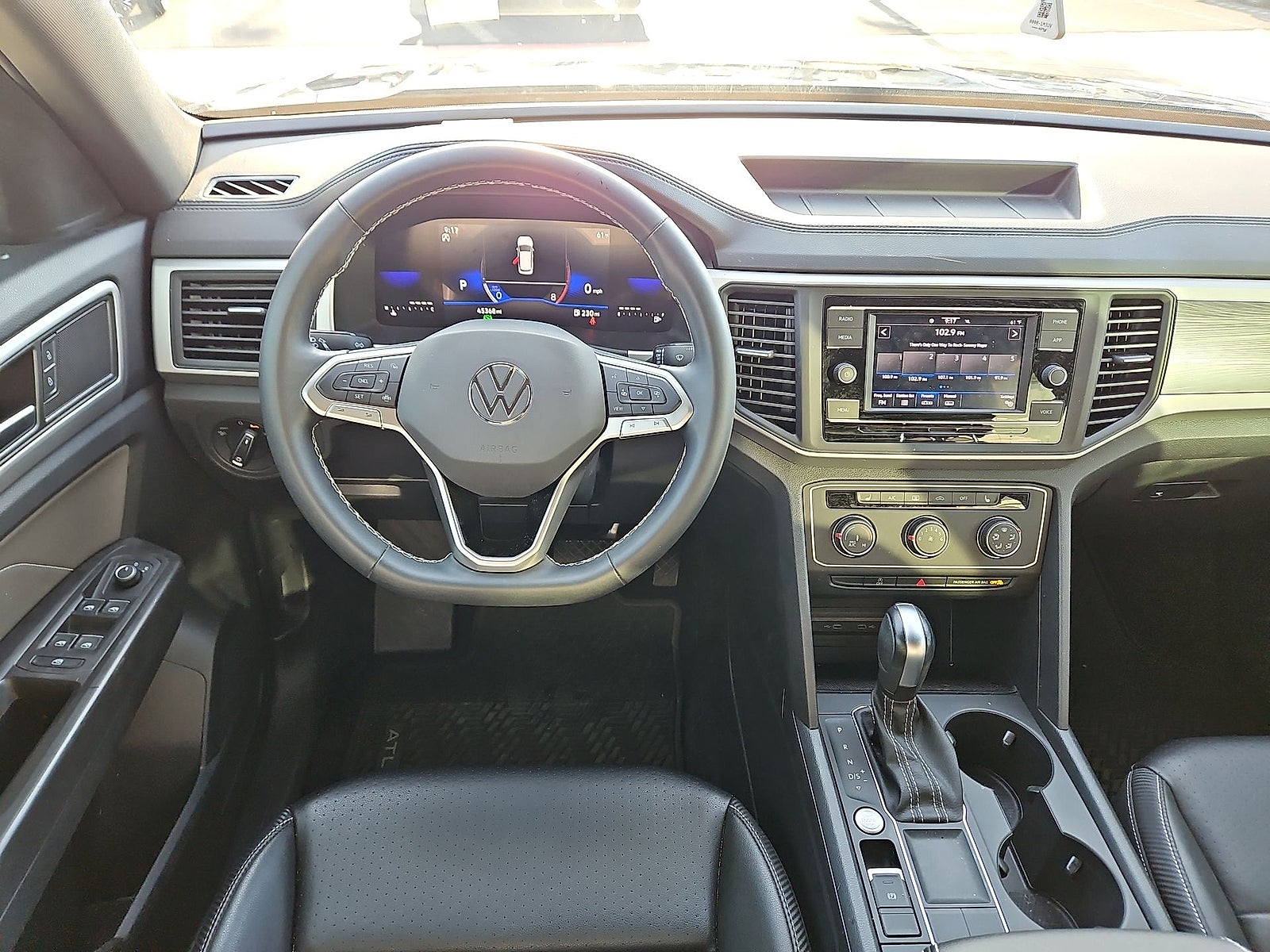 2023 Volkswagen Atlas Cross Sport 2.0T SE