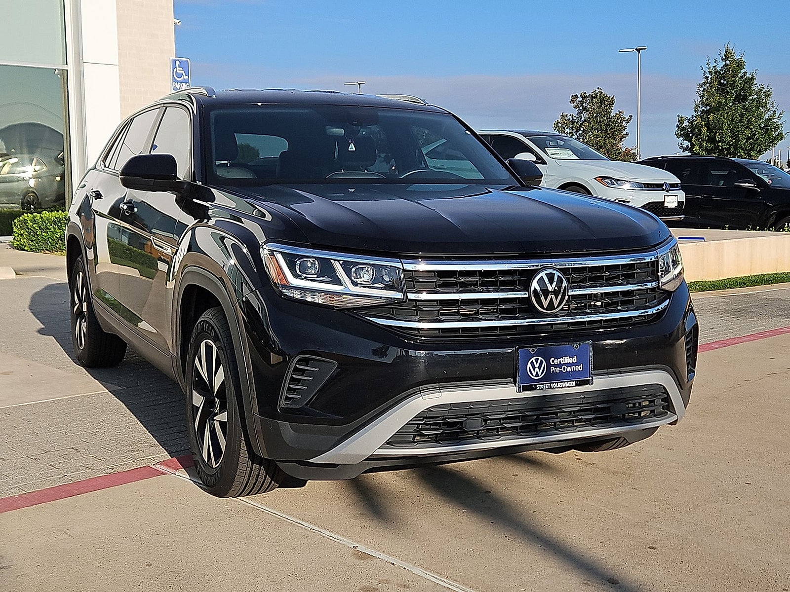 2023 Volkswagen Atlas Cross Sport 2.0T SE