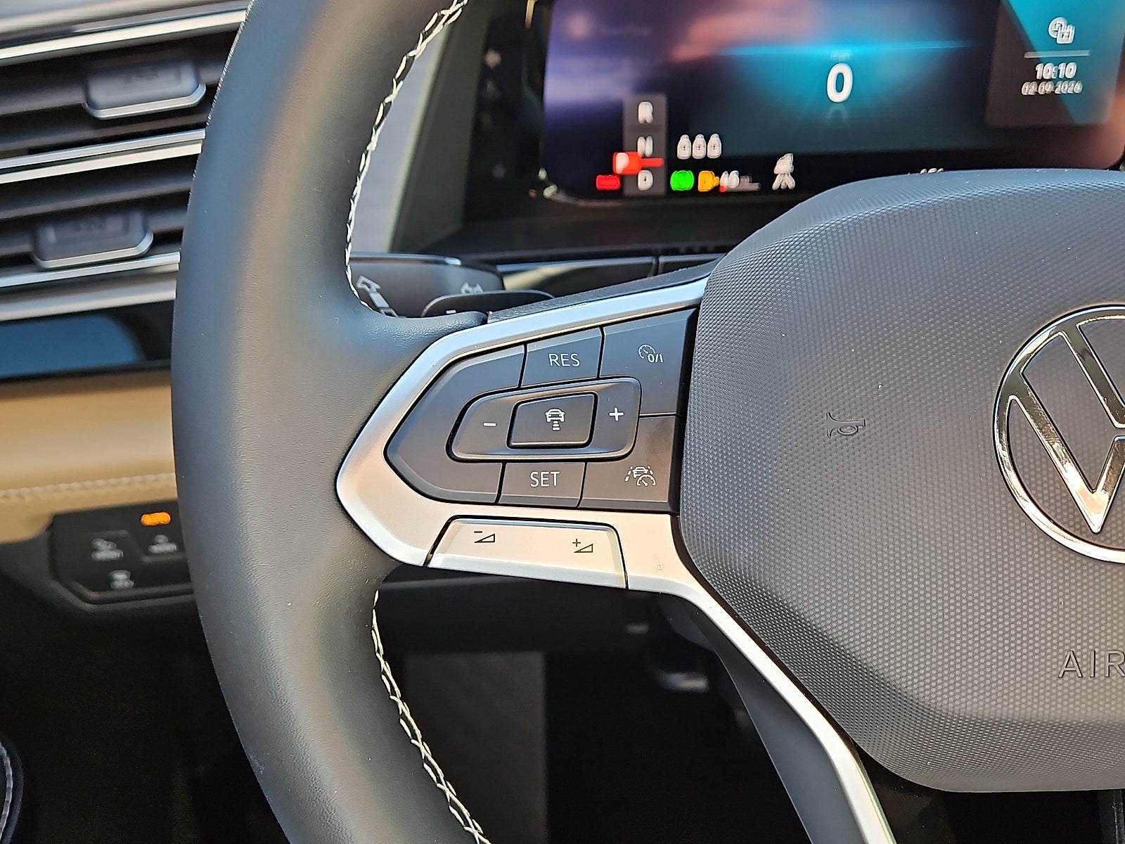 2026 Volkswagen Atlas Cross Sport 2.0T SE