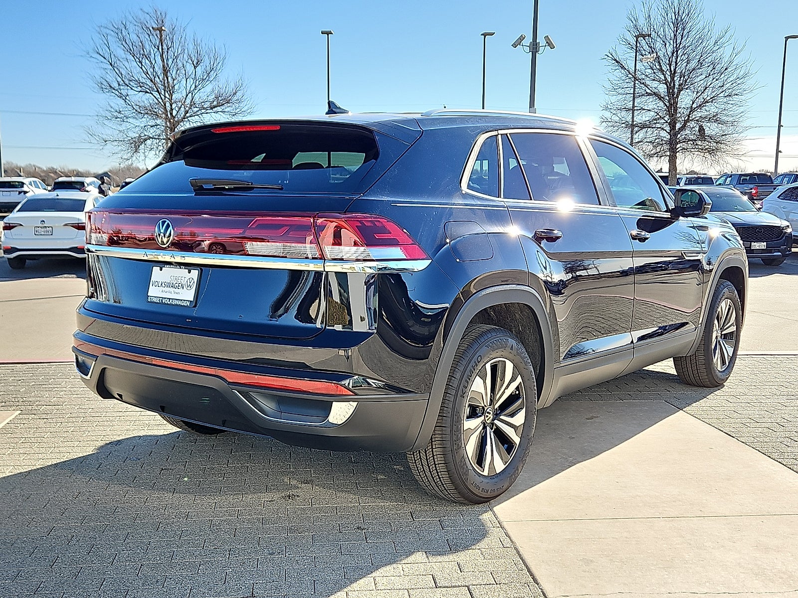 2026 Volkswagen Atlas Cross Sport 2.0T SE