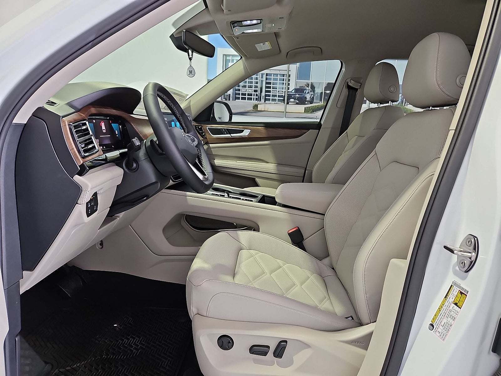 2026 Volkswagen Atlas SE
