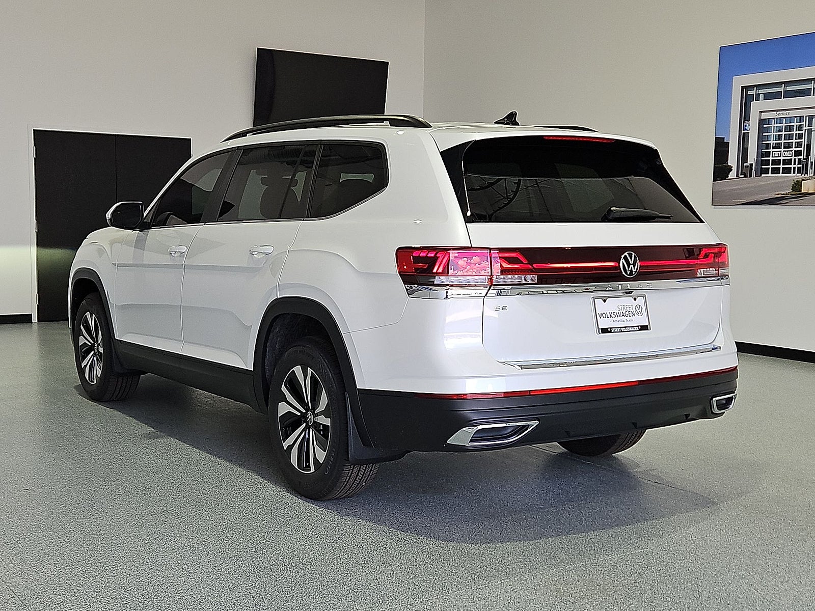 2026 Volkswagen Atlas SE