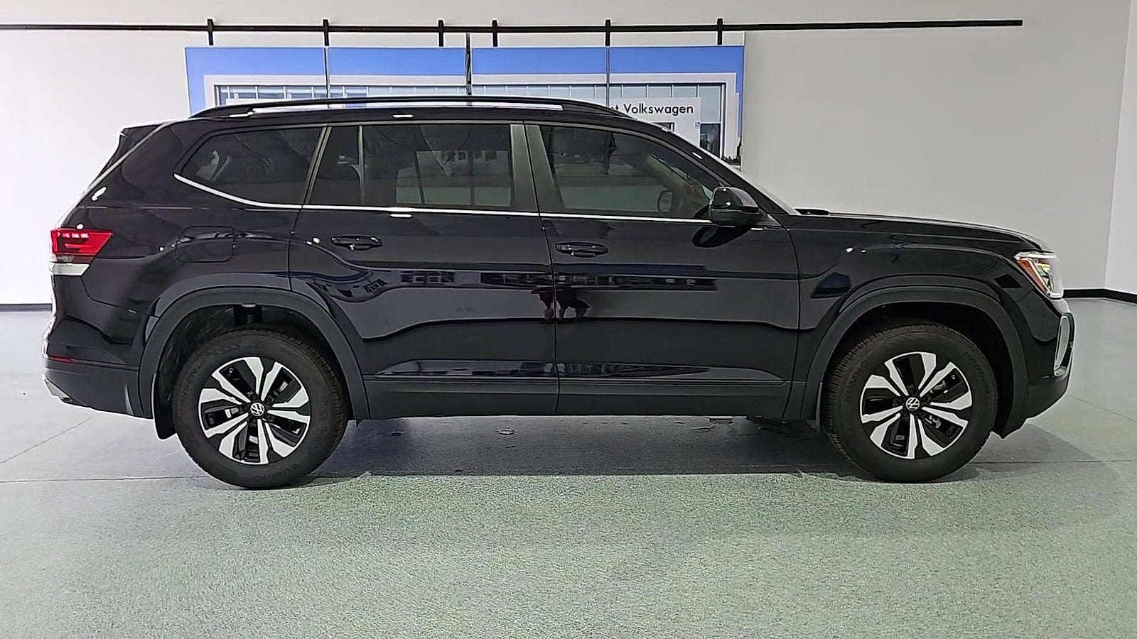 2026 Volkswagen Atlas SE