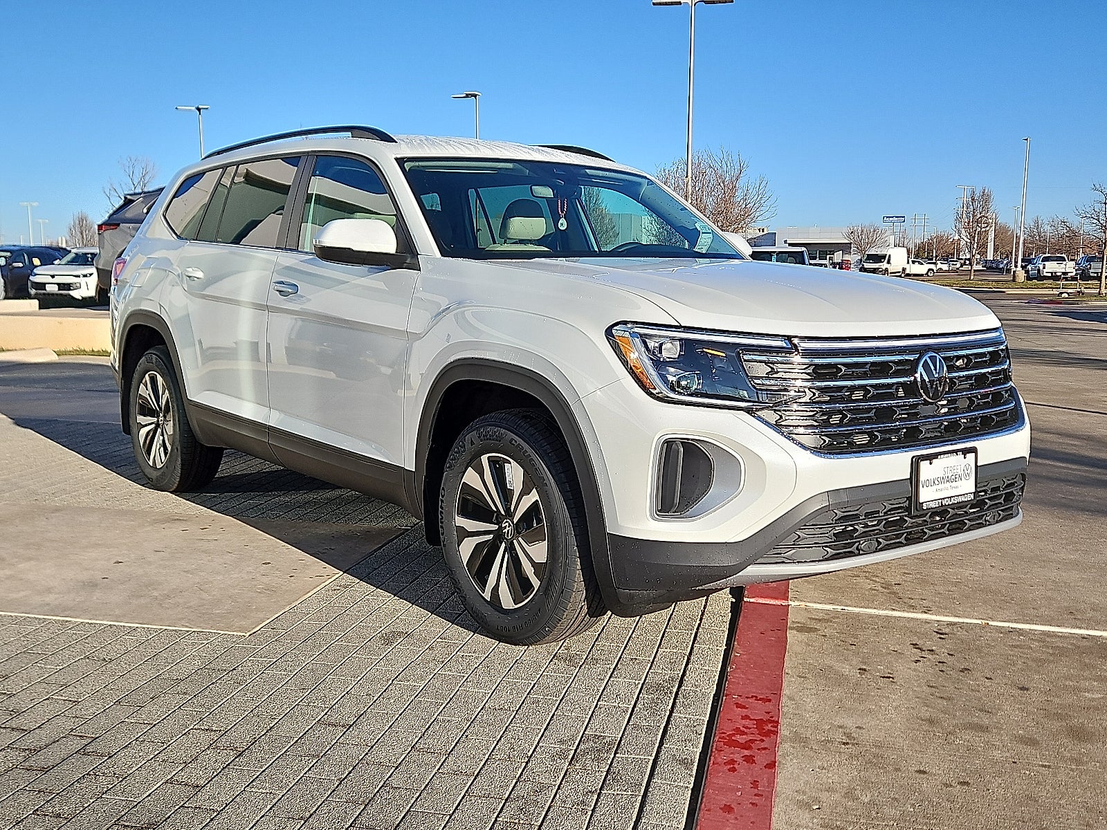 2026 Volkswagen Atlas 2.0T SE