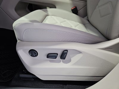 2026 Volkswagen Atlas SE