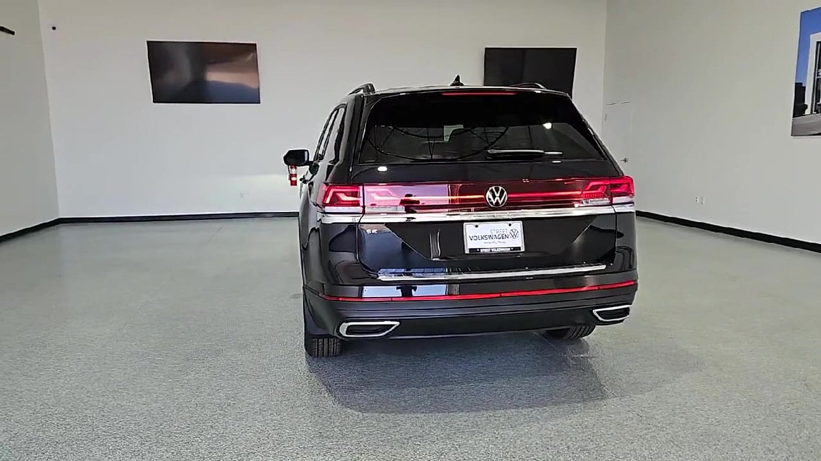 2026 Volkswagen Atlas SE