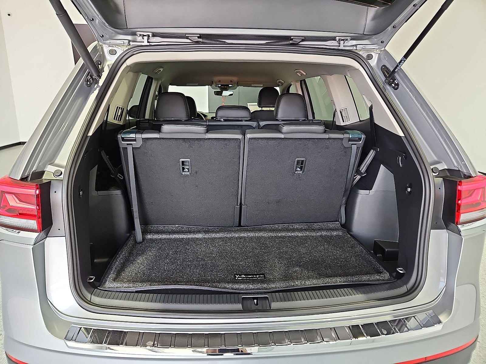 2026 Volkswagen Atlas SE