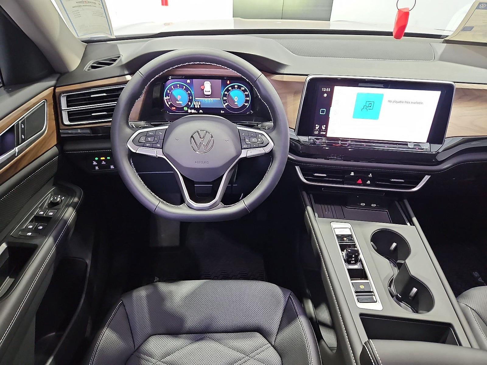 2026 Volkswagen Atlas SE