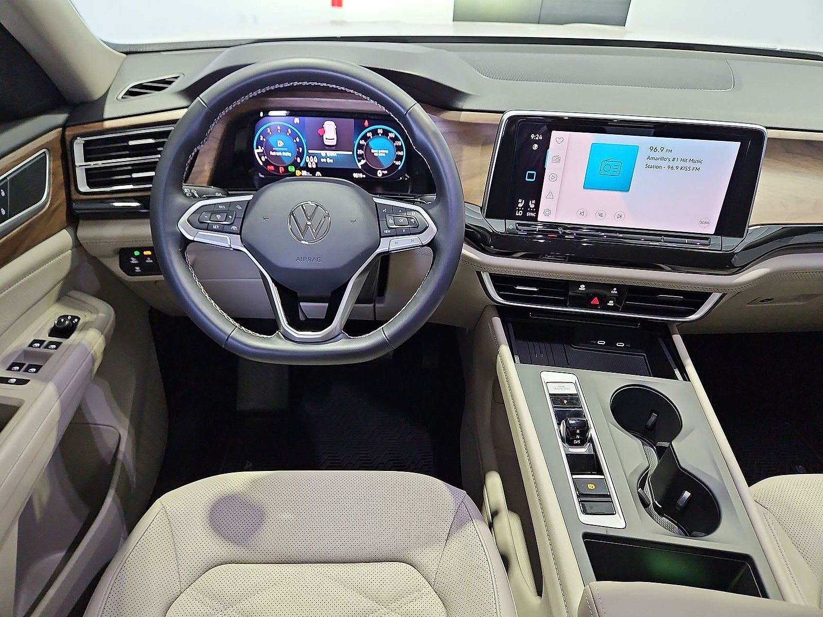 2026 Volkswagen Atlas SE